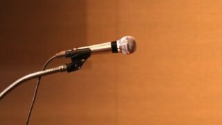 「だが、情熱はある」を見てるんですよね。